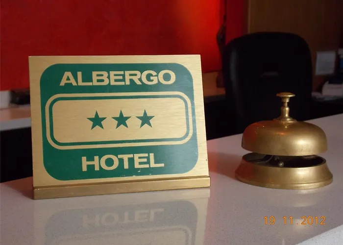 David Hotel Sesto Calende