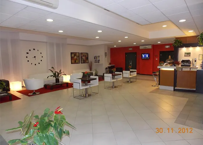 David Hotel Sesto Calende