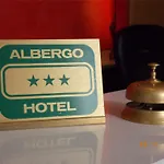 David Hotel Sesto Calende