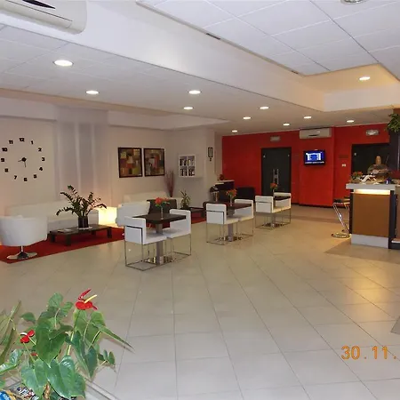 David Hotell Sesto Calende